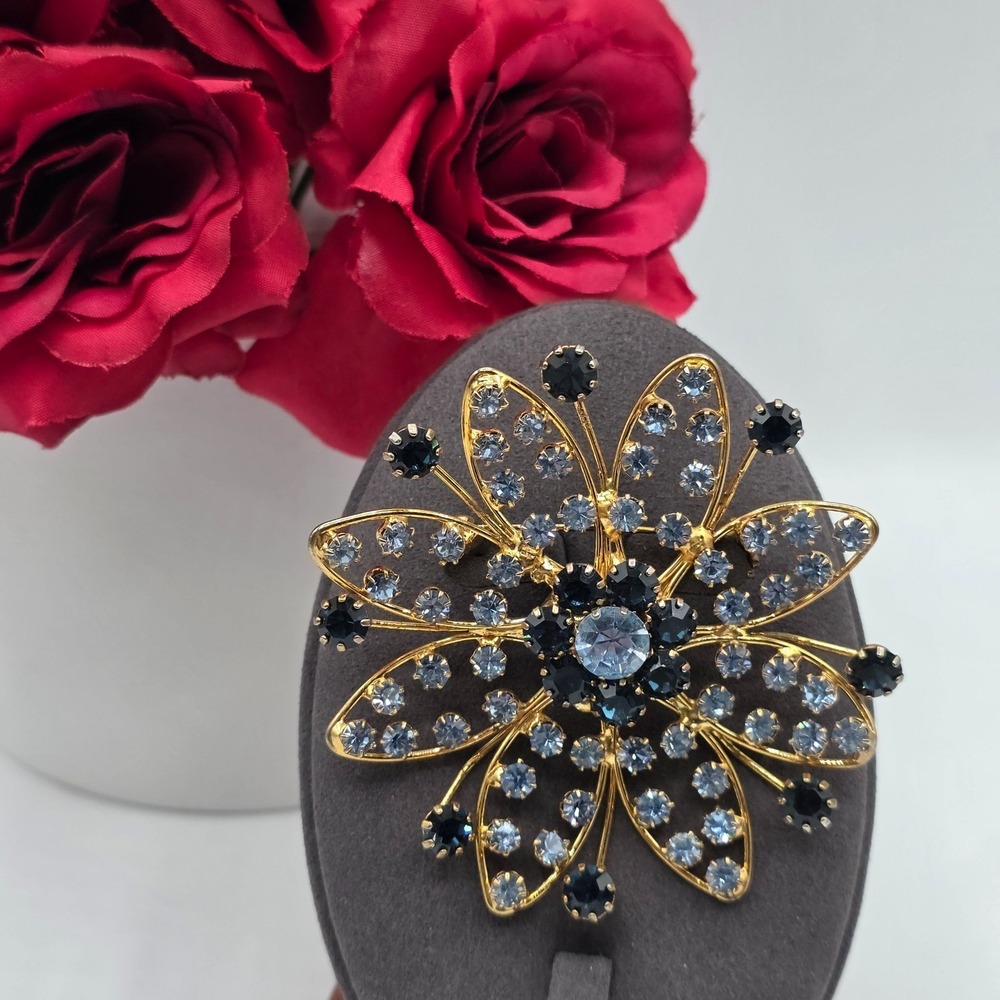 Vintage Flower Brooch Rhinestone Crystal Gold Tone Blue Dark Blue Estate Jewelry